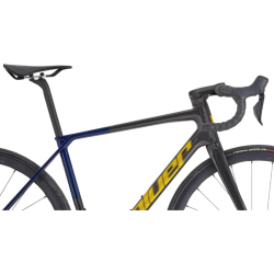 Vélo de route COLUER - Invicta Disc 5.8