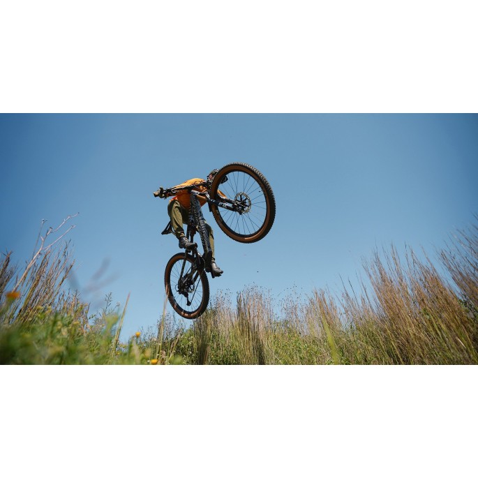 Megamo Reason AL 07 - VTT  DJI Avinox