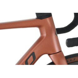 Megamo RAISE 05 CW - 2026 - Velo route carbone