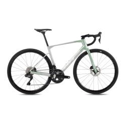 BH SL1 4.5 – Vélo de route carbone polyvalent, léger et performant