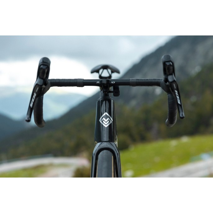 Vélo route électrique  Megamo Upon 20