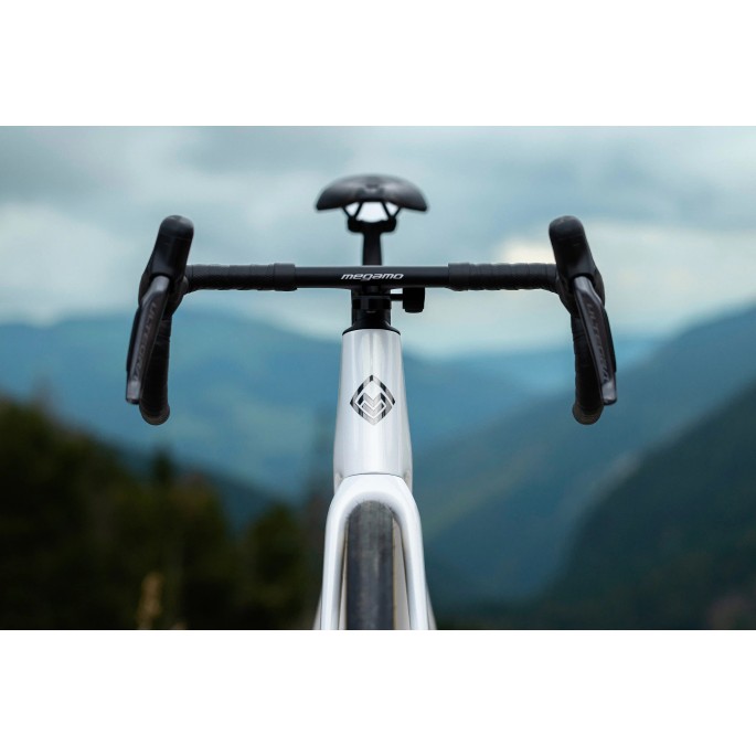 Vélo route électrique  Megamo Upon15 CW