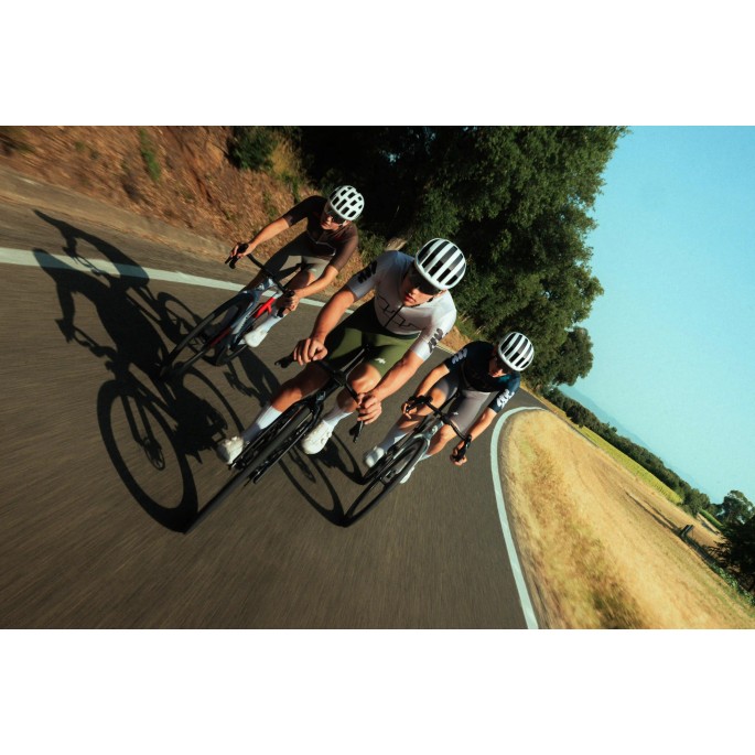 Megamo Pulse 02 SLR 2027 - Carbone Sram Force AXS